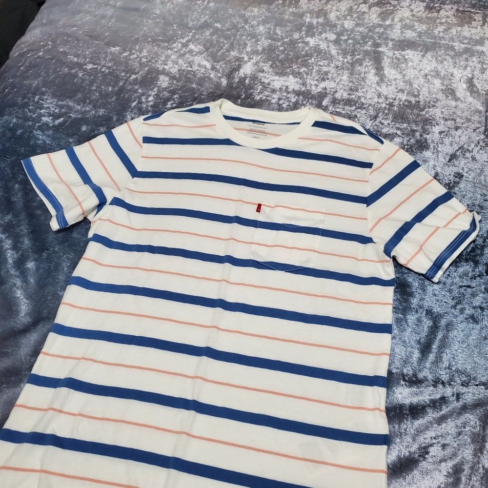 Levi's Boys 10-12 T-Shirt